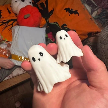 Cute Middle Finger Ghost Statue