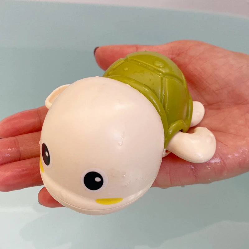 Clockwork Swimming Bath Toys